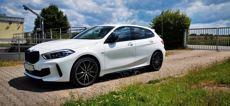 BMW M135i xdrive Performance Top Zustand ! in Mannheim