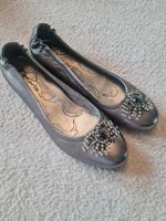 Tamaris klassische Ballerinas in silver Nordrhein-Westfalen - Wadersloh Vorschau