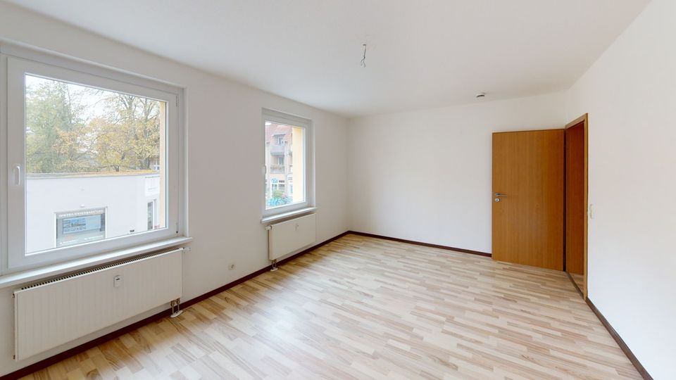 Einzugsfertige 2 Zimmerwohnung, mit eigenem homeoffice- Zimmer in Sandersdorf