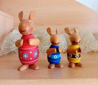 Ilka Otte Design Hasenfamilie Eierkörper DDR Osterdeko Vintage Sachsen - Lengenfeld Vogtland Vorschau