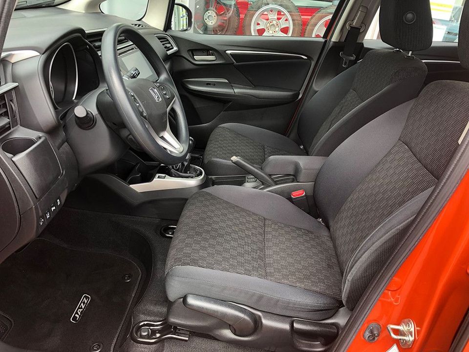 Honda Jazz 1.3i Comfort mit Navigationssystem in Leverkusen