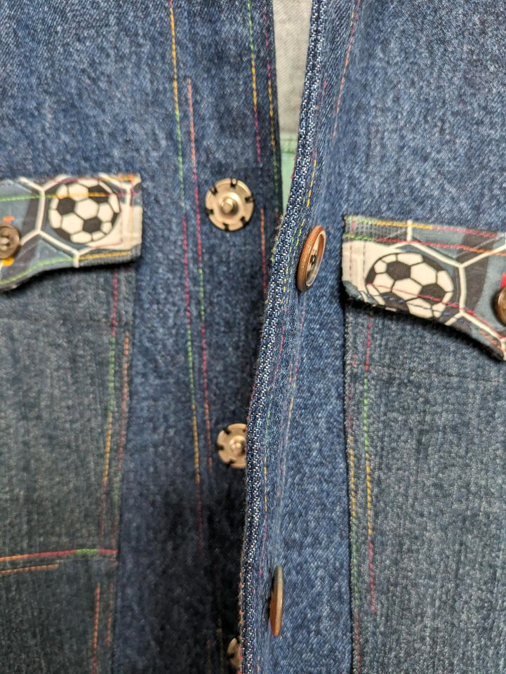 Jeansjacke Handmade Fußball Gr 116/122 in Laaber