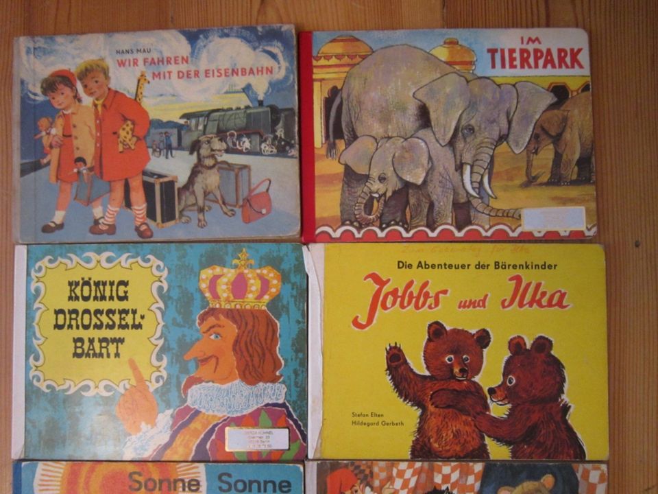 7 Kinderbücher - DDR - 60er Jahre - Pappbücher Stück 5 € in Berlin