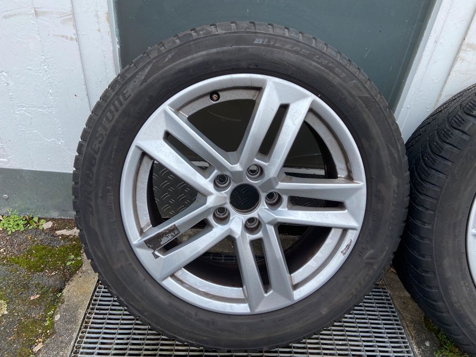 Original Alufelgen Audi A4 8W 8K B9 Winterräder 225/50R17 Bridges in Hanau