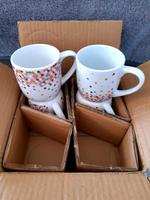 4 "neue" Tassen mit Konfettimotiv Sachsen - Pirna Vorschau