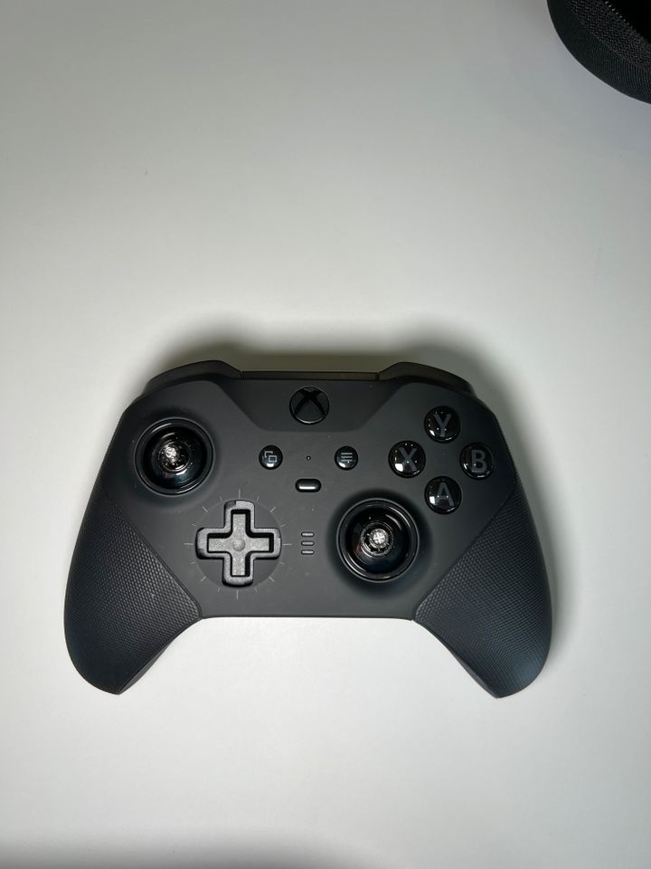 Microsoft Elite Series 2 Wireless Controller schwarz in Bad Saulgau