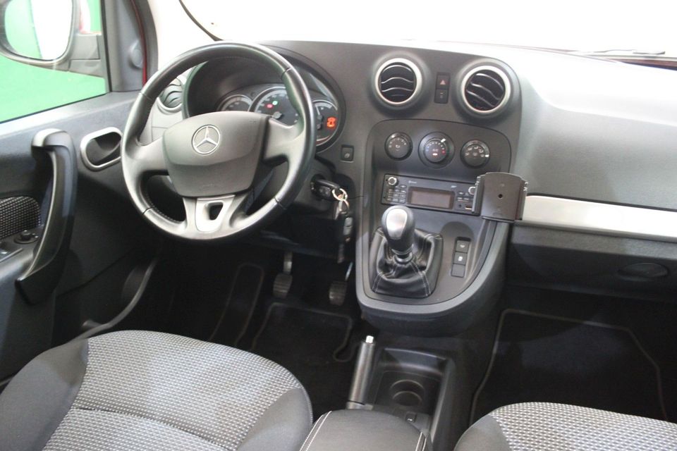 Mercedes-Benz Citan Kombi 112 lang/ Klima/ Alu/ SHZ/ PDC in Bielefeld