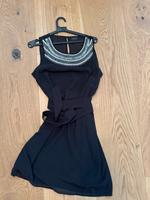 Kurzes schwarzes Kleid von Vila Köln - Rodenkirchen Vorschau