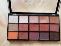 Lidschatten Eyeshadow Palette Revolution 15 Farben neuwertig Bayern - Gaukönigshofen Vorschau