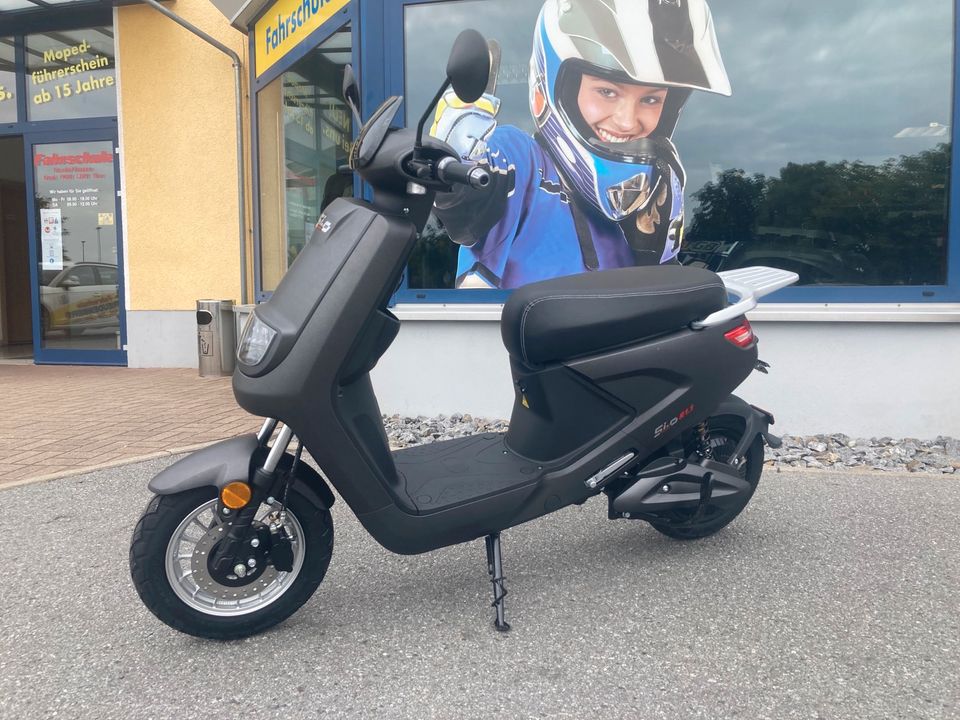 Elektro Scooter,Bosch Antrieb+Akku,Elektroroller,Sio 1,1, *NEU* in Bischofswerda