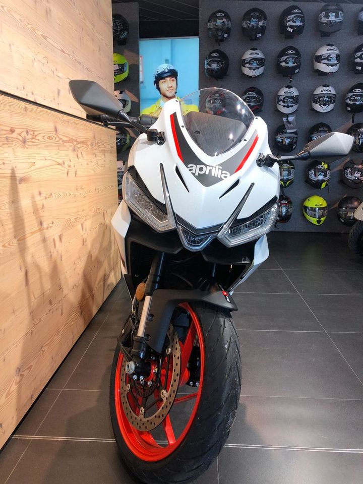 Aprilia RS 457   NEUESTES MODELL in Stuttgart