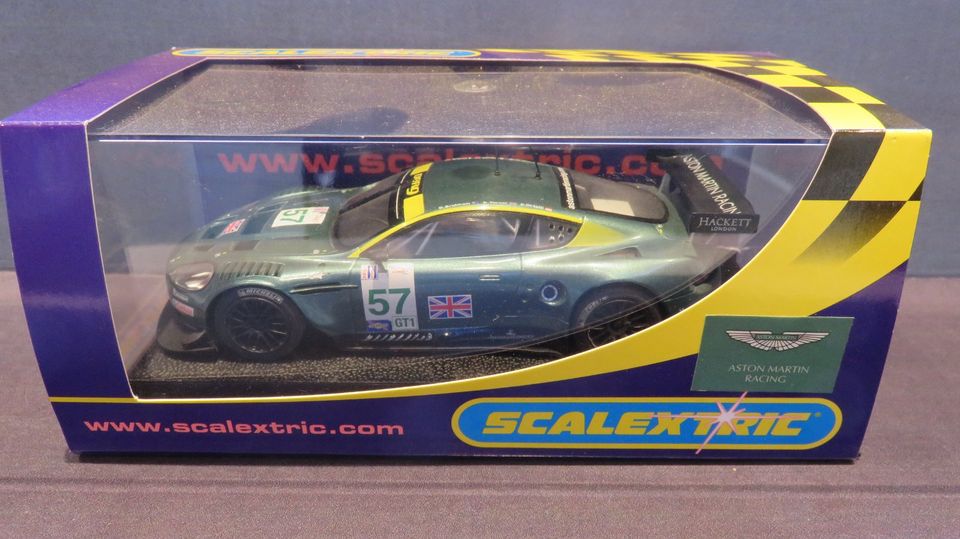 Scalextric Aston Martin DBR 9 in Hagen