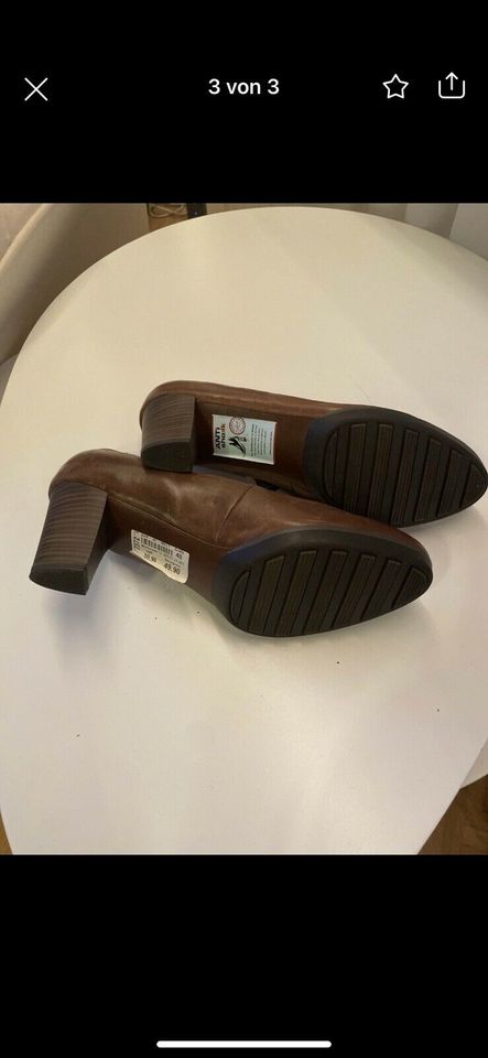 Schuhe Tamaris braun Größe 40 Neu Mit Etikett NP 60 Euro in Köngen