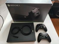 Xbox One X 1Tb, 2 Controller. Baden-Württemberg - Meersburg Vorschau