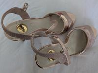 Buffalo High Heels Gr 40 Hannover - Mitte Vorschau