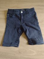 Kurze Hose aus dünnem Jeans Stoff, Gr. 116 Hessen - Liederbach Vorschau