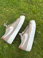 Nike Blazer Low Damensneaker Gr. 42,5 München - Moosach Vorschau