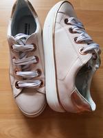 Sneaker von Tom Tailor in Größe 40 Pankow - Prenzlauer Berg Vorschau