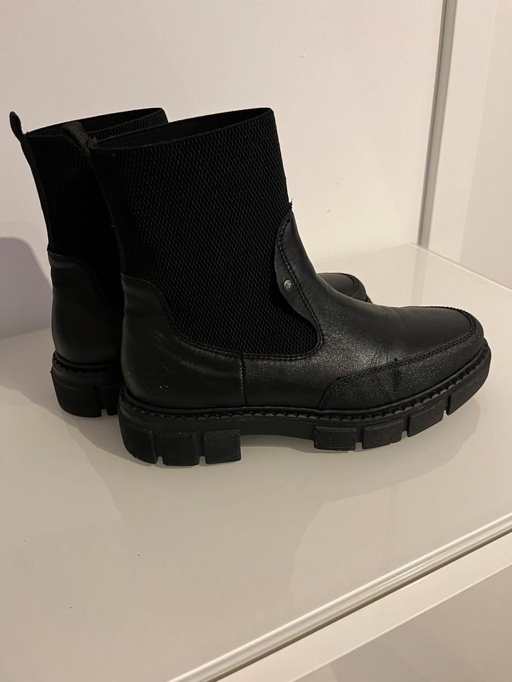 Tolle Stiefelette Boots von Tamaris in Bad Oeynhausen