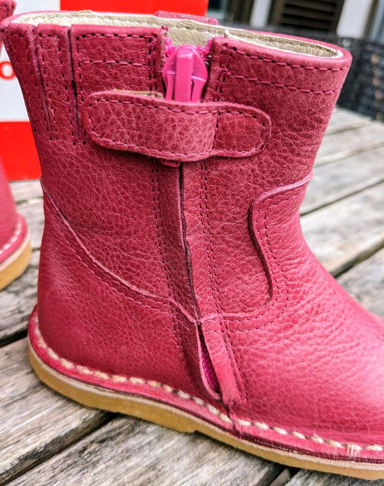 NEU Pinocchio leder Stiefel 24 in Starnberg