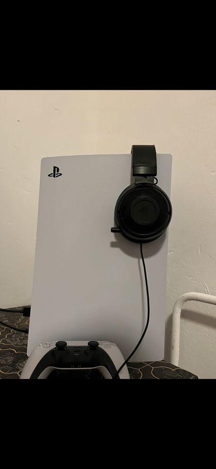 Ps5 mit 1 Controller in Bremen