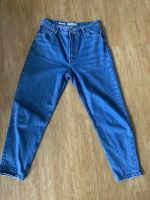 Bershka Mom Fit Jeans, neuwertig, Gr 42 Nordrhein-Westfalen - Siegen Vorschau