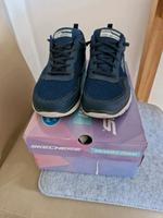 Skechers neu blau Gr. 41 Niedersachsen - Aurich Vorschau