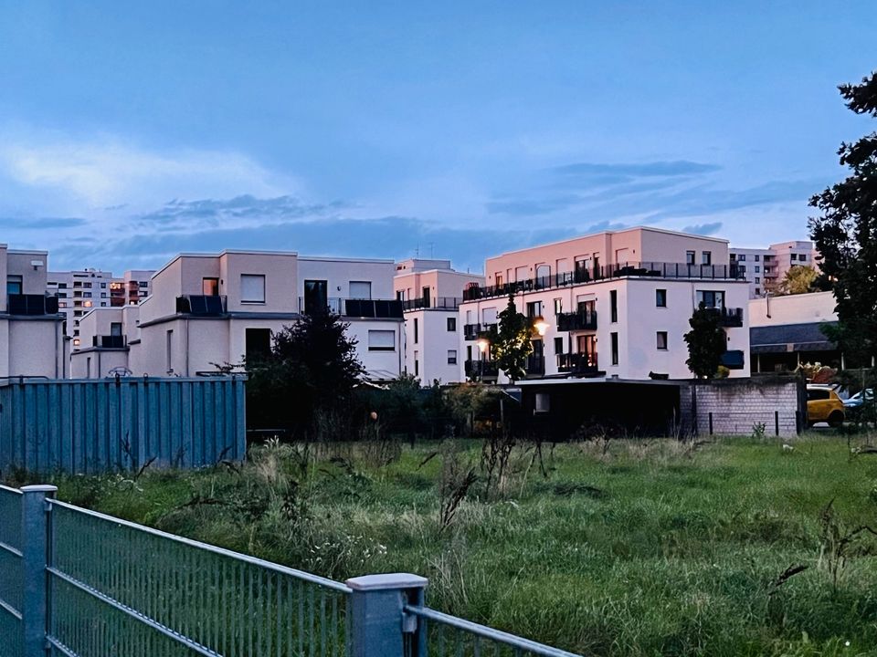 Gewerbegrundstück zu vermieten - vielseitig nutzbar - 3200 m² Fläche in Griesheim