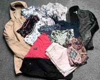 14 Teile Kleidungspaket Gr M Jacke Shorts T-Shirts Tops Hose Baden-Württemberg - Villingen-Schwenningen Vorschau