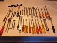 Werkzeug mit Werkzeugkoffer........ Wuppertal - Langerfeld-Beyenburg Vorschau