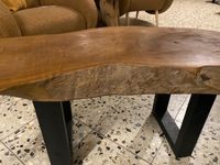 Couchtisch Teakholz gewachst Baumkante & Metall schwarz, B100xT53xH 45 cm Thüringen - Ronneburg Vorschau