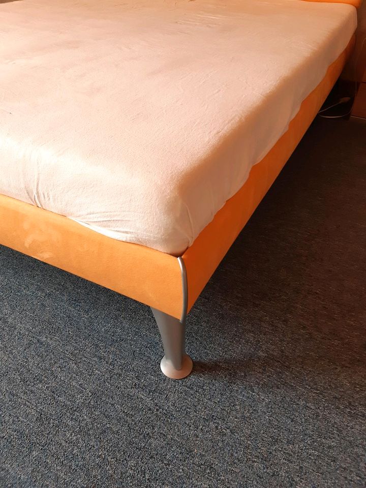 Modernes 140cm JugendBett oder Gästebett in Driedorf