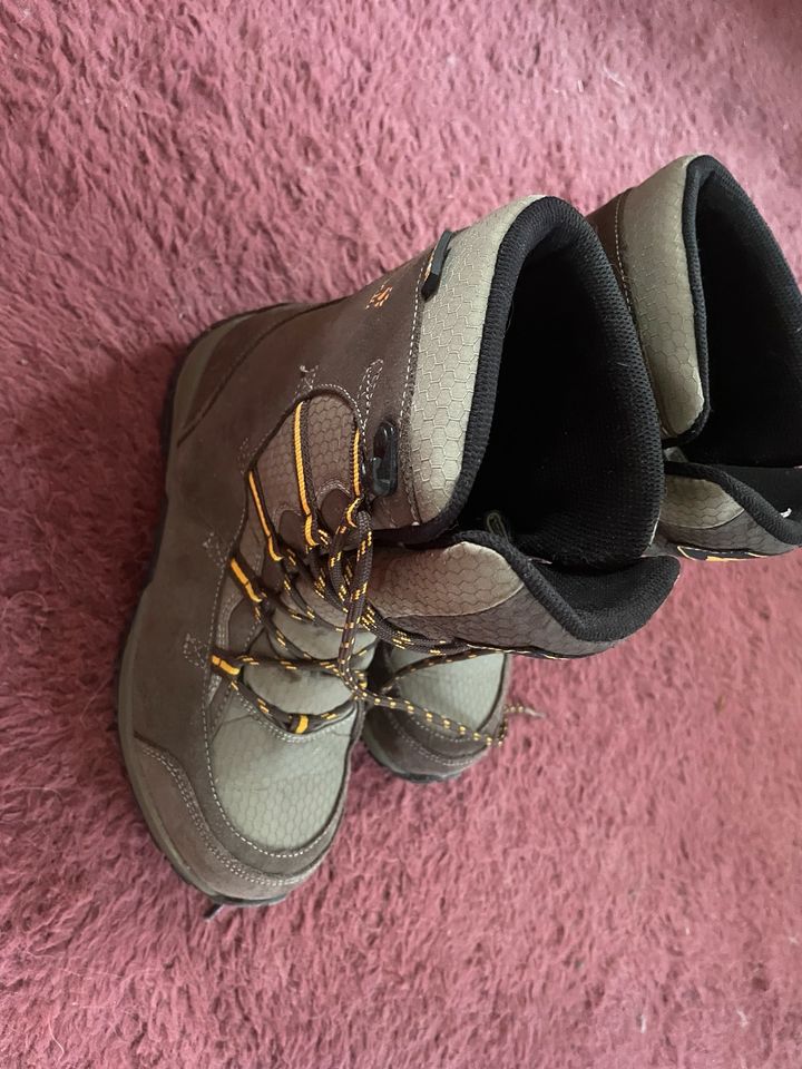 Jack Wolfskin Stiefel in Siegenburg