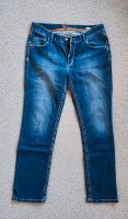 Damenjeans "Pioneer Sally" dunkelblau Größe 44N/L32 Sachsen - Meerane Vorschau