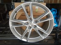 Camaro Gen6 : Orig GM Felgen 20x8.5 - silver NTO Hude (Oldenburg) - Nordenholz Vorschau