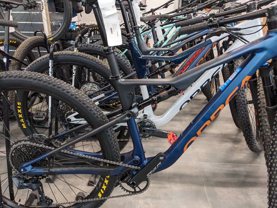 CC Marathon MTB Mountianbike Pro Shop Orbea OIZ Alma Carbon Myo in Leipzig