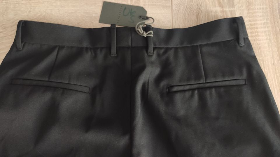 Allsaints Herren shorts Bermuda schwarz W32 M L neu in Saarbrücken