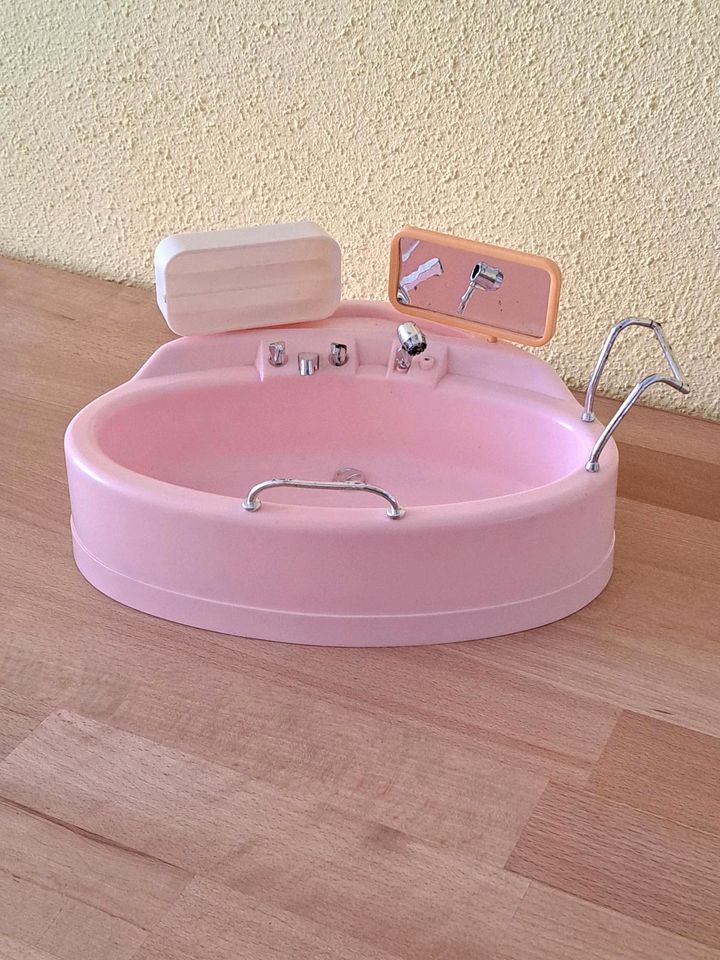 Barbie Vintage Badewanne 80er Jahre in Lohmar