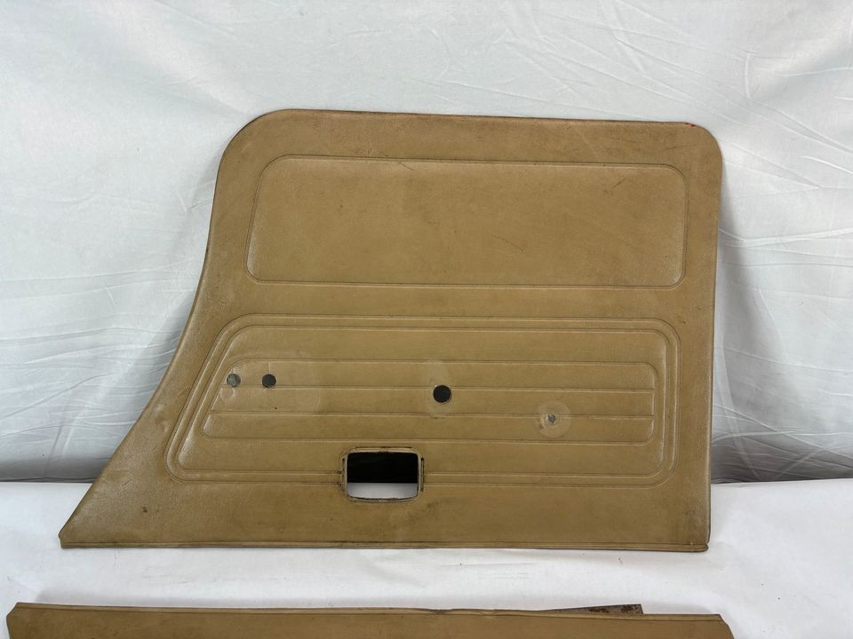 BMW E28 Türverkleidung Türtafeln hinten Leder beige in Schwendi