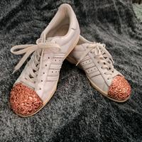 Adidas Superstar mit Glitzerkappe Gr. 38 Niedersachsen - Buxtehude Vorschau