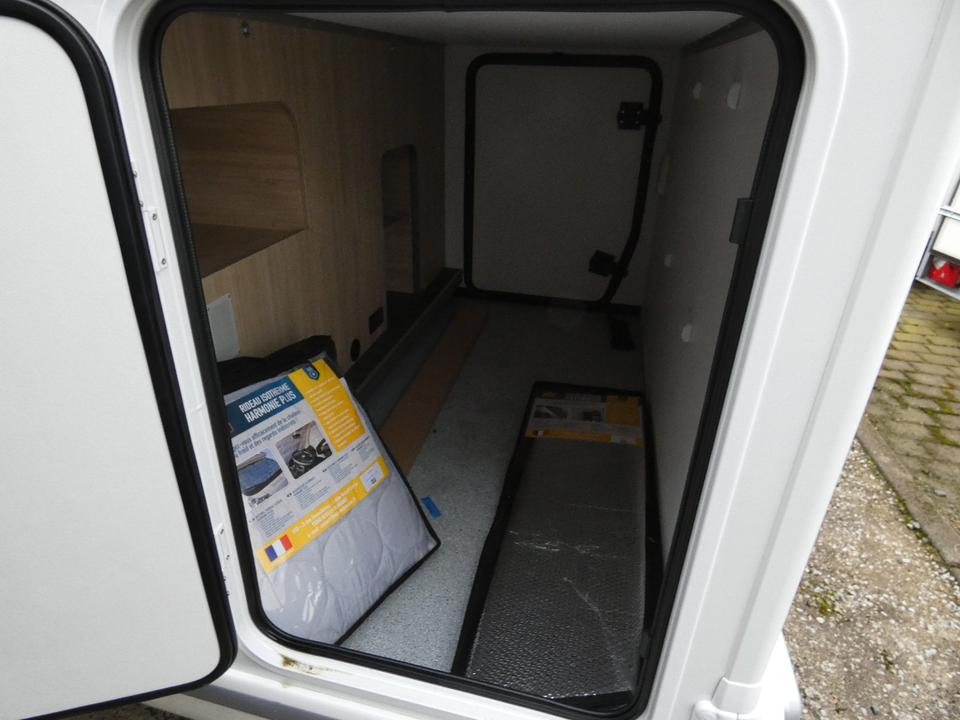Wohnmobil Wohnwagen Camper Fiat Challenger C387 mit Alkoven in Steineroth