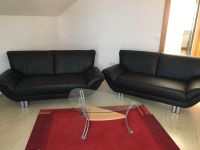2 x Couch in schwarz - Kunstleder Bayern - Deggendorf Vorschau