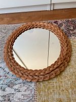 Mid-Century Spiegel mit Rattan Rahmen Vintage 1960er Bayern - Oberasbach Vorschau