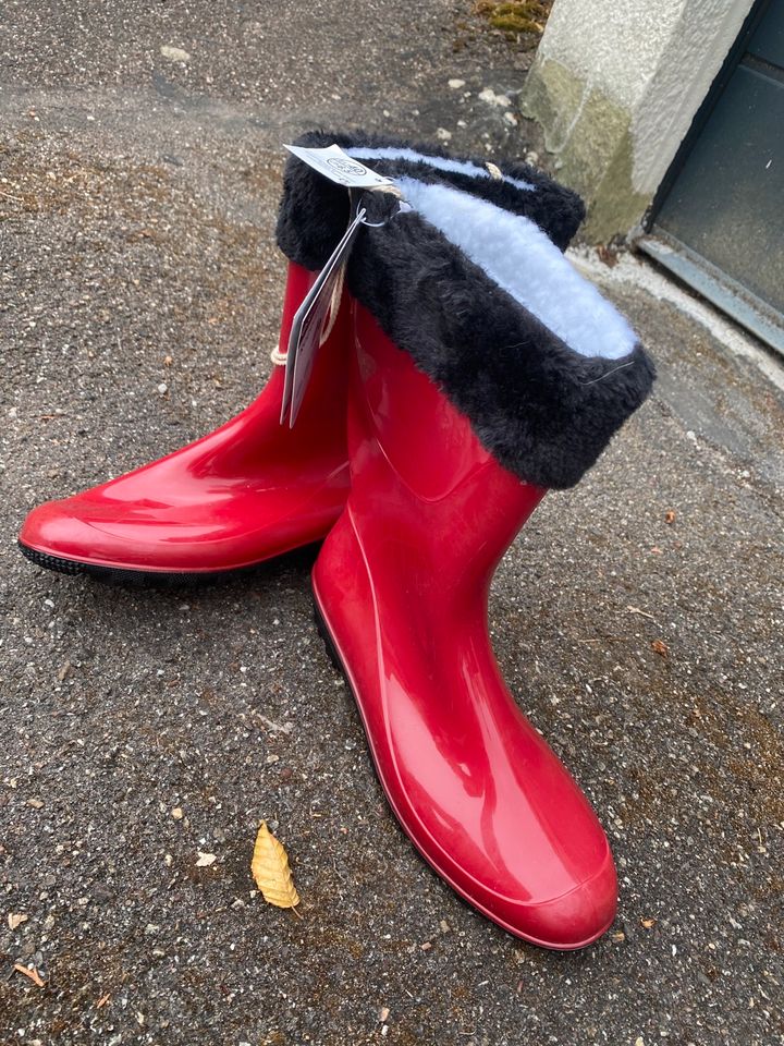 Damen-Regenstiefel, gefüttert, NEU, Gr. 40, Rot (auch in Schwarz) in  Baden-Württemberg - Altbach | eBay Kleinanzeigen ist jetzt Kleinanzeigen