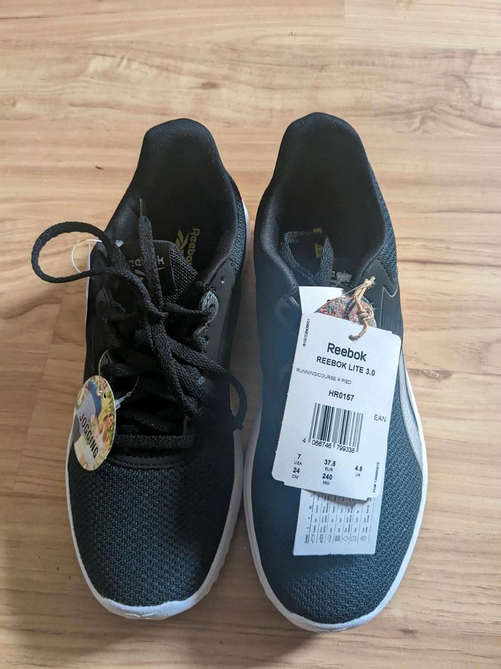 Reebok Lite 3.0 Gr. 37,5  Hallenschuhe, Turnschuhe in Jüchen