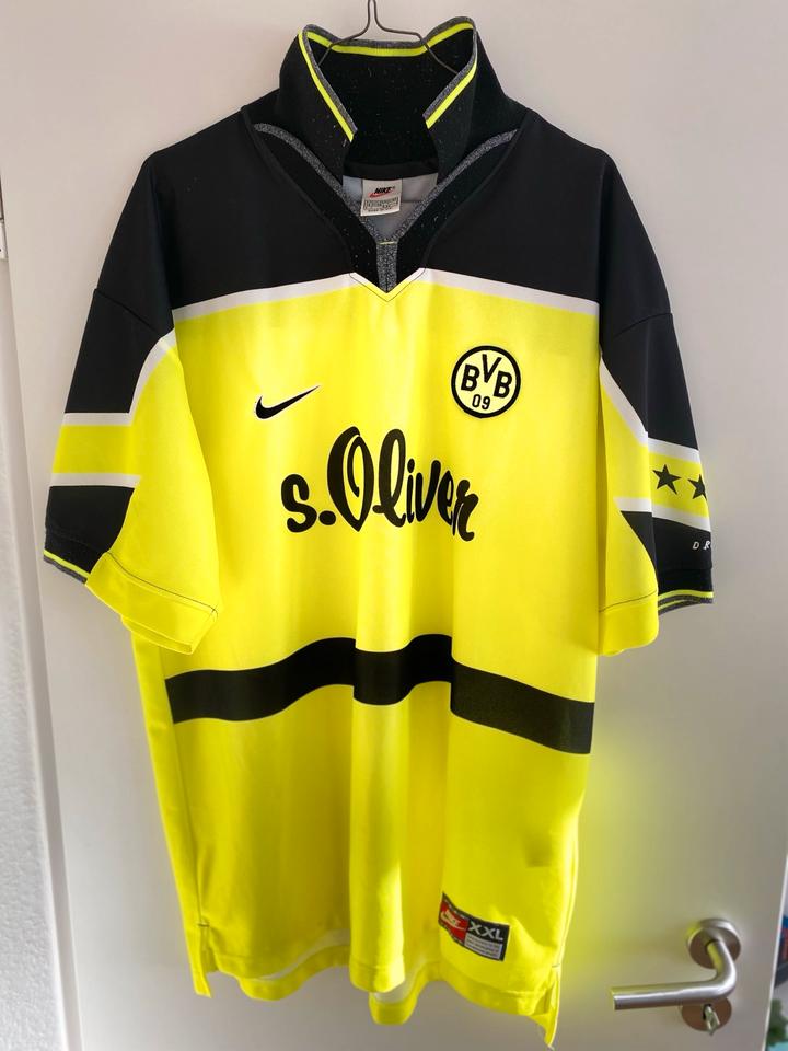 NIKE BORUSSIA DORTMUND S. Oliver Jersey Authentic Gelbe Wand! in Langenfeld