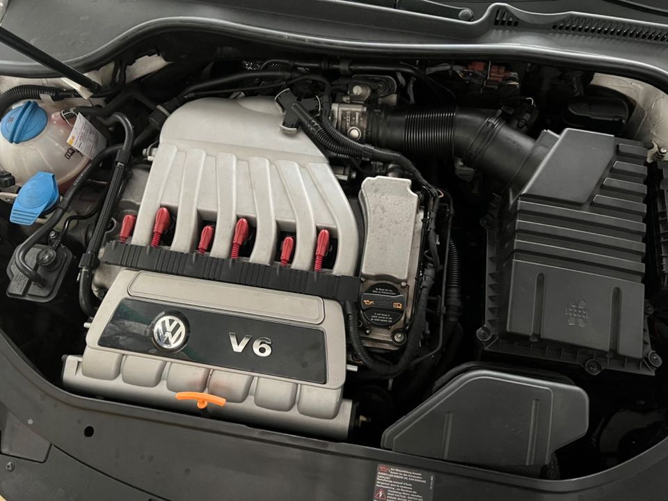 Volkswagen EOS 3.2 V6 - Navi, Windschott, Leder, Xenon, in Vettelschoß