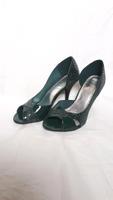 H&M High Heels Gr. 39 grün Kroko animal Lack Dithmarschen - Heide Vorschau