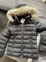 Tommy Jeans winterjacke Niedersachsen - Brake (Unterweser) Vorschau