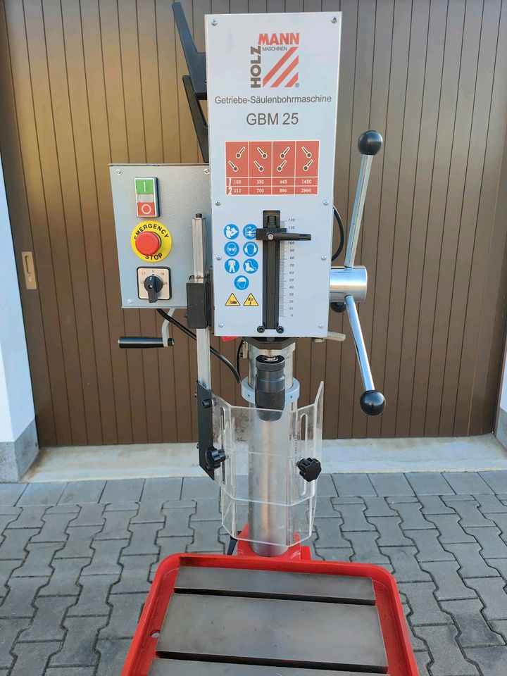 Getriebebohrmaschine Ständerbohrmaschine Säulenbohrmaschine Holzmann GBM25 Aktion in Nabburg